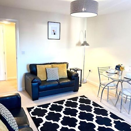 Amazing 2-Bed City Centre Apt With Parking Coventry Exteriör bild