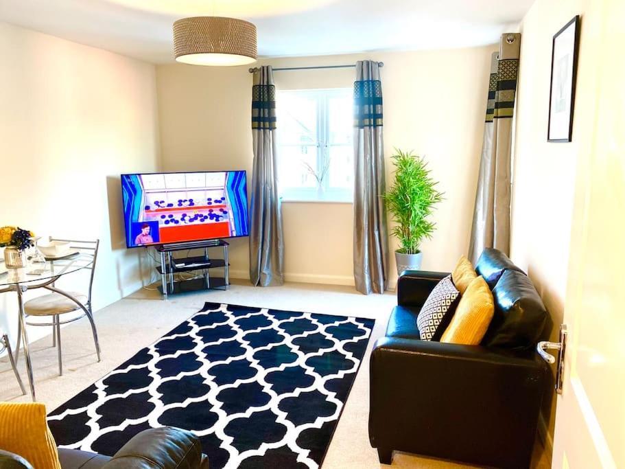 Amazing 2-Bed City Centre Apt With Parking Coventry Exteriör bild